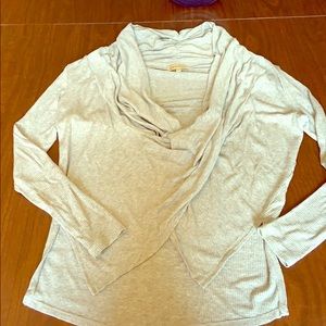 Coal neck wrapped looking thermal